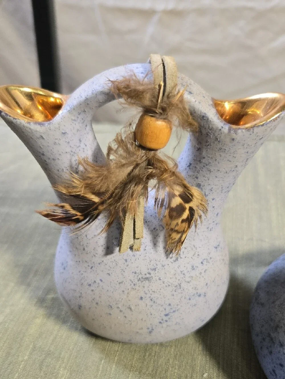 Speckled Ceramic Double-Spout Wedding Vase with Gold Accents And Water Pitcher